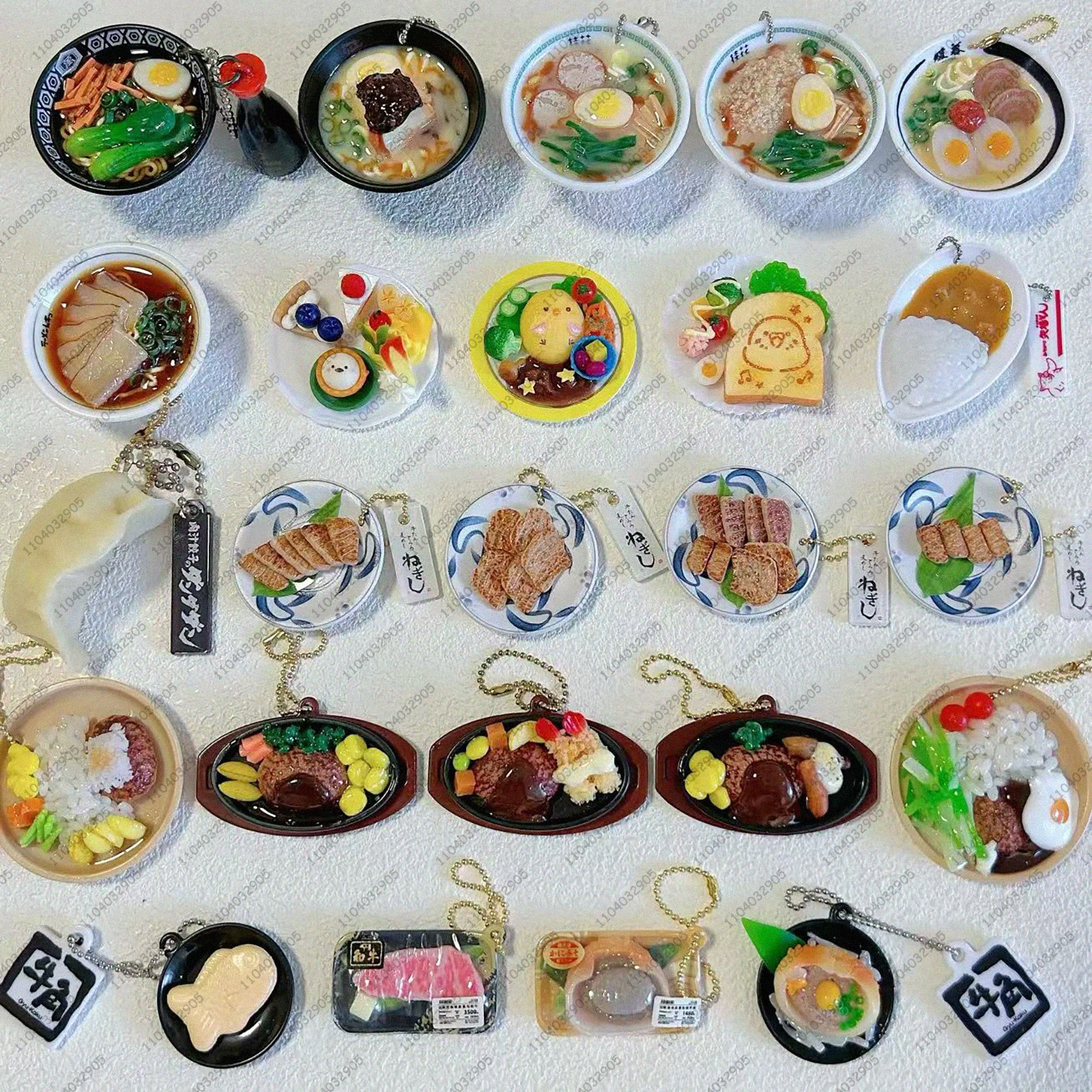 Japanese Capsule Toy Gashapon Camping Food Ramen Steak Clay Pot Rice Hot Pot Iron Plate Steak Miniature Food Toy Bag Keychain