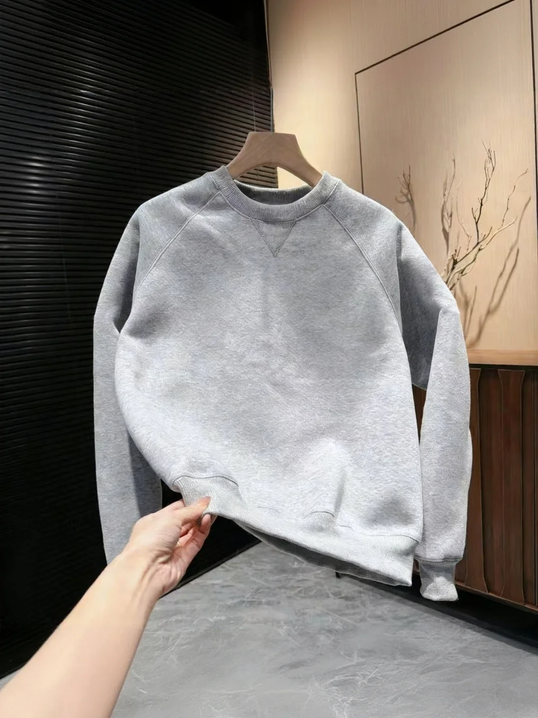

Men's Fce Lined round Ne Sweatirt Warm Casual Loose Fit ex Korean Sle Overhead irt Autumn Winter Faion Stree...