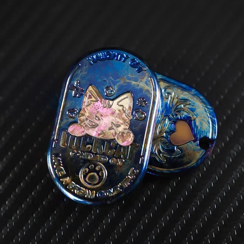 Storm Titanium Alloy Cat God EDC Rhythm Mechanical Ratchet Metal Fingertip Push Card Decompression Desktop Toy