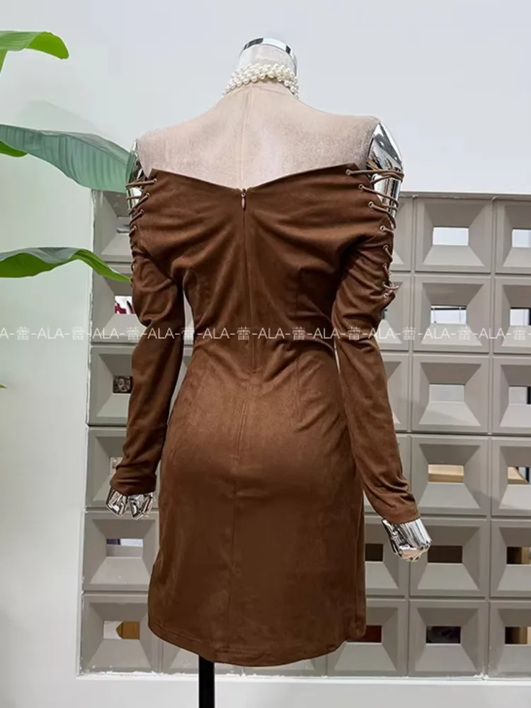 DFDG Damska Sukienka Bodycon na Wiosnę Lato 2025, Seksowna, Odkryte Ramiona, Wiązana na Krzyż, z Wycięciami, Długi Rękaw, Dopasowana, Niszowa Mini Sukienka na Imprezę