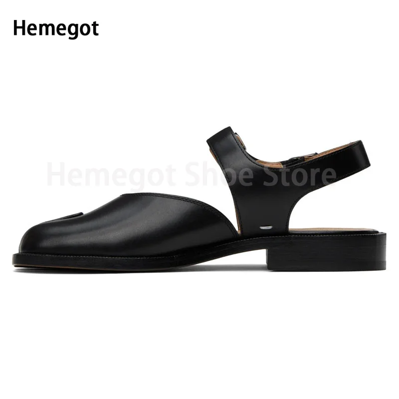 Split Toe Backless Sandálias dos homens Fivela Preta Couro Genuíno Verão Praia Sapatos Luxo Estilo Britânico Homens Confortáveis para Sapatos