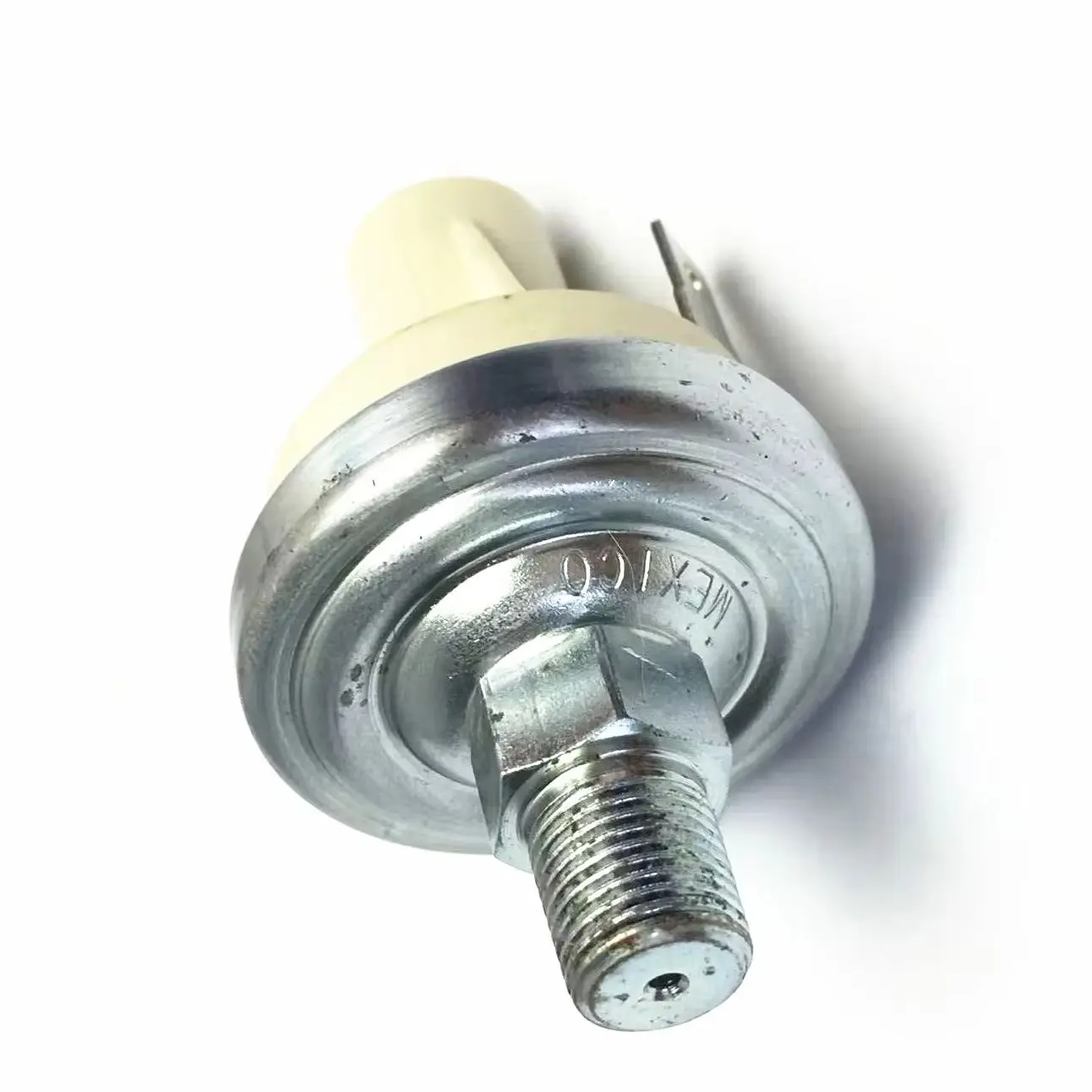 309-0717-gm30263、ハニウェル製エンジン水圧センサー