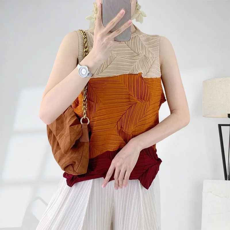 

Miyake Pleated Undershirt T-shirt Women's Summer New Women's Bud Colorblocking Casual Tops Simple Large Size with Elasticity