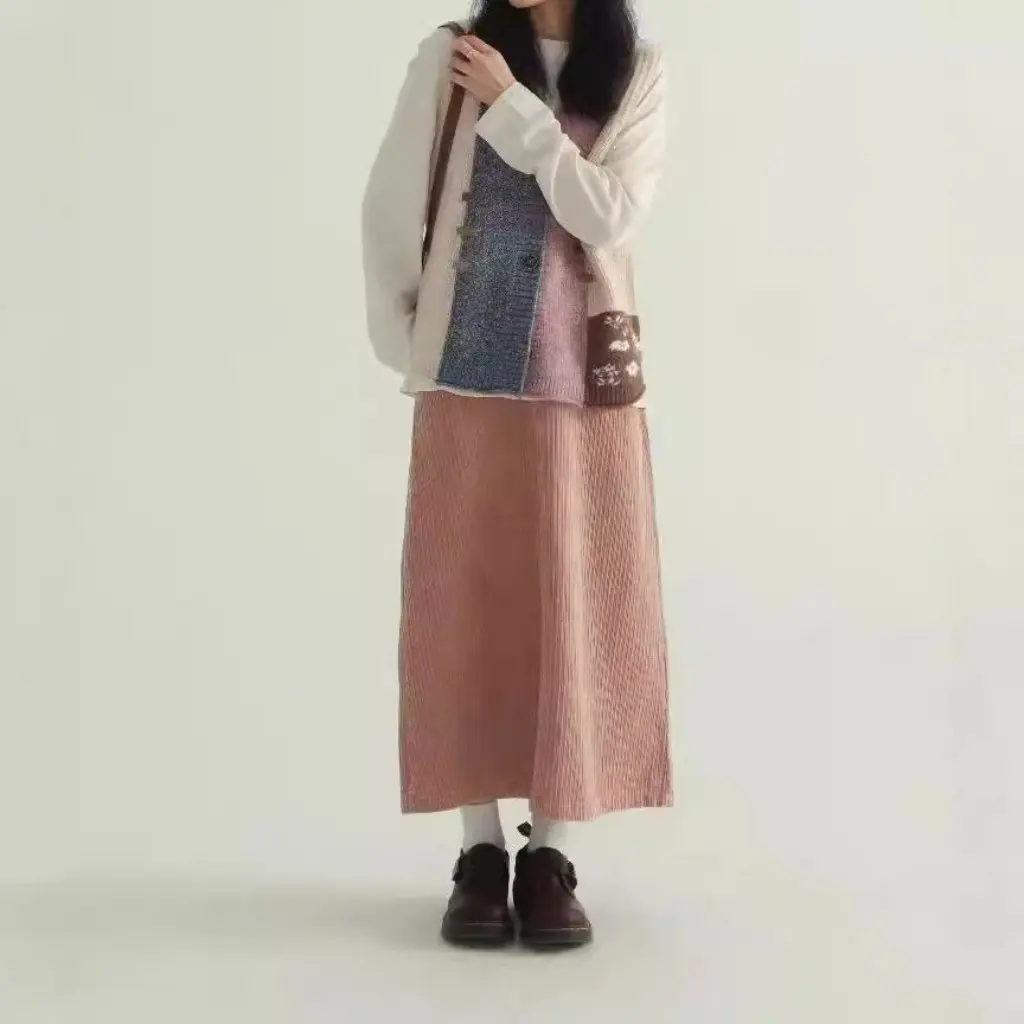 

Women's Chinoiserie V-Neck Cardigan Knitted Vest Floral Yarn Sweater Waistcoat Outer Wear for Spring & Fall