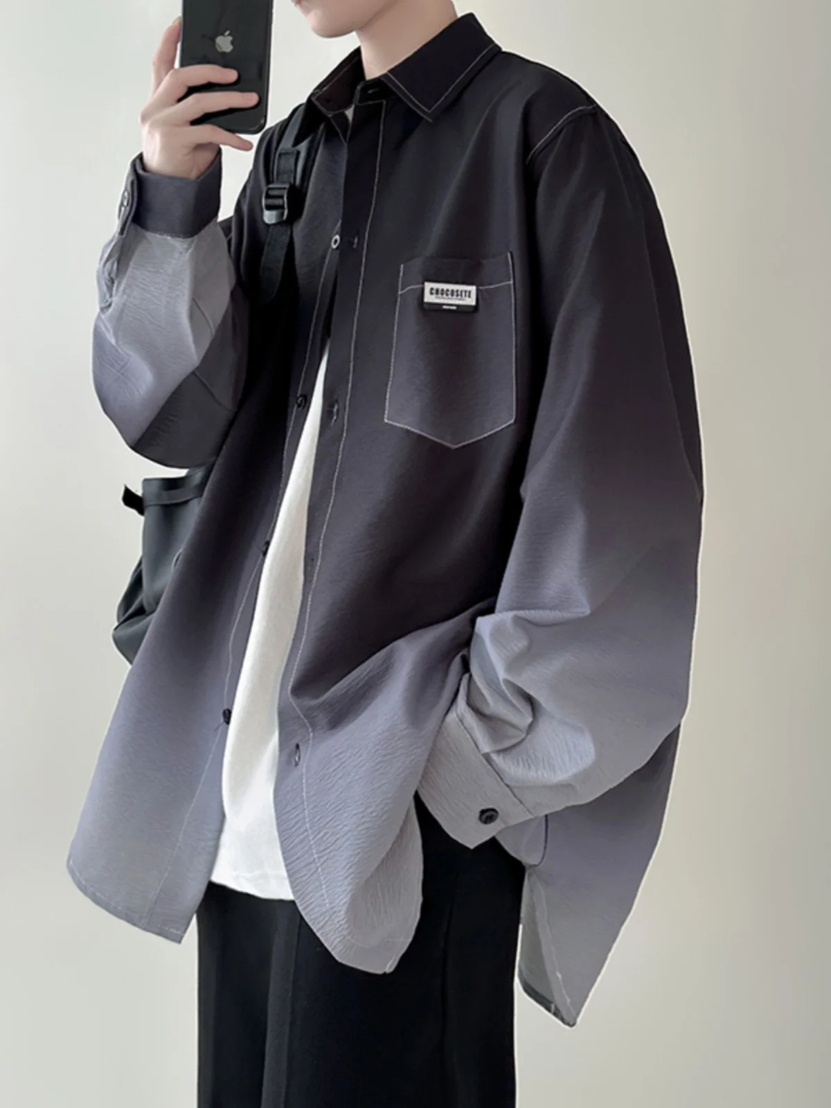 

aduated Folded Texture Ice Silk Long Sve irt Summer Anti-UV Outerwear for Men Casual Trendy Briti Sle Polyester Fiber