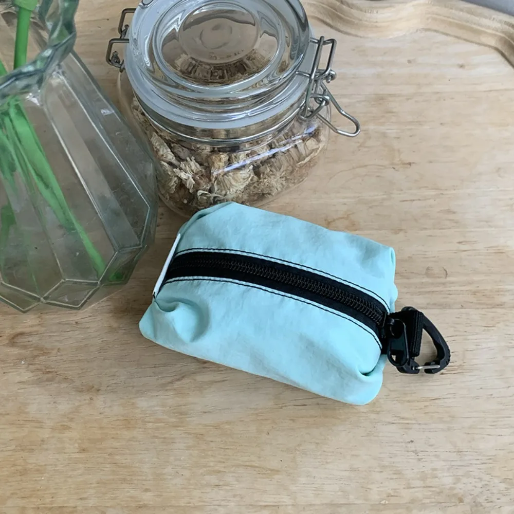 

Square Portable Nylon Cloth Coin Purse Solid Color Korean Style Zipper Small Item Bag Lightweight Soft Cosmetic Bag Women