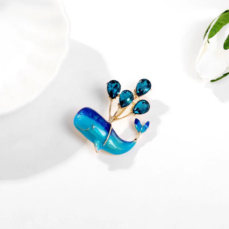 Shiny Cute Cartoon Animal Brooch Whale Corsage Accessorized with Balloons for Student Unisexes