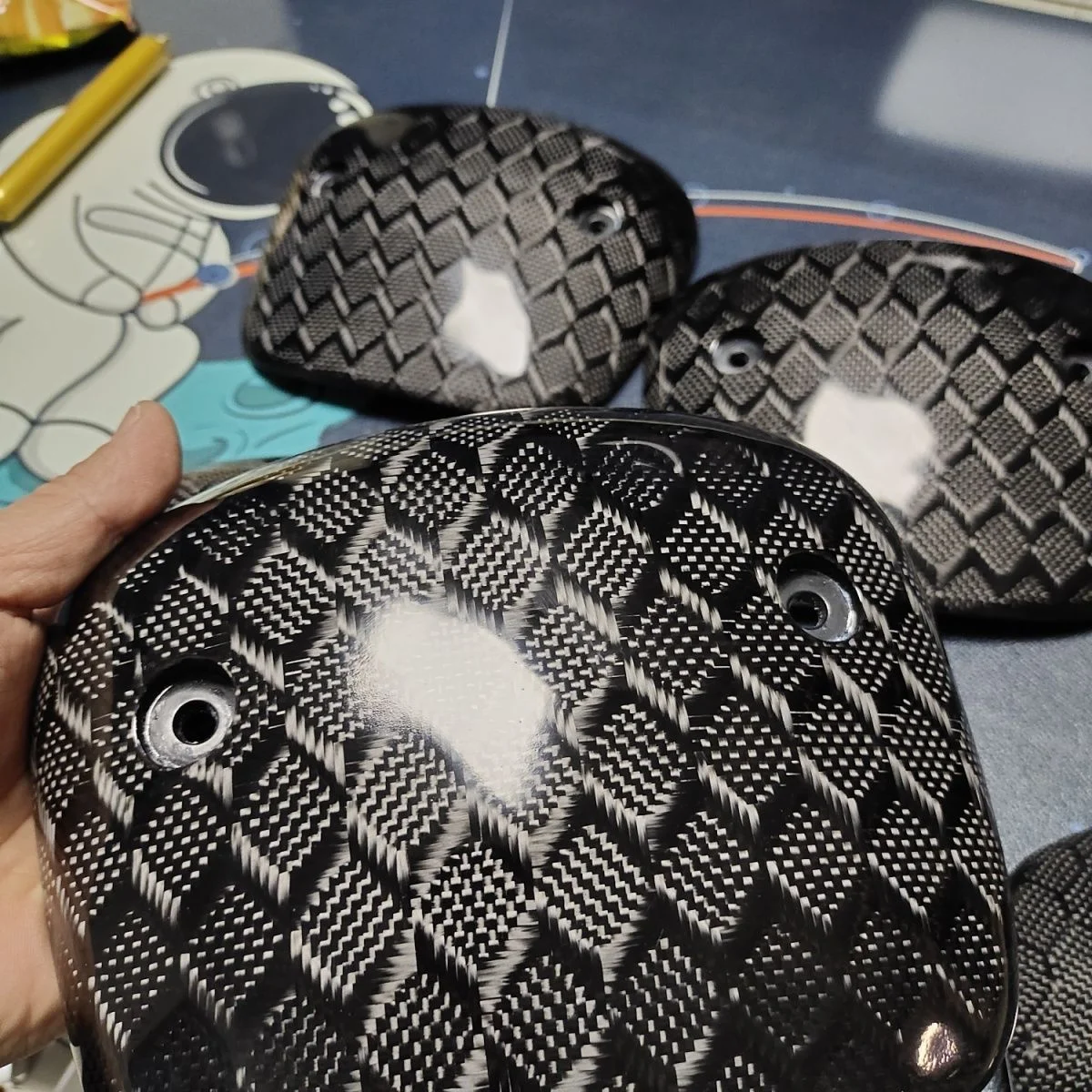 

Ткань из настоящего карбона с жаккардовым узором, 3K, 240 г/м², 2x2, 3D, с эффектом объемного пространственного рисунка, ширина 40 дюймов / 100 см, для DIY