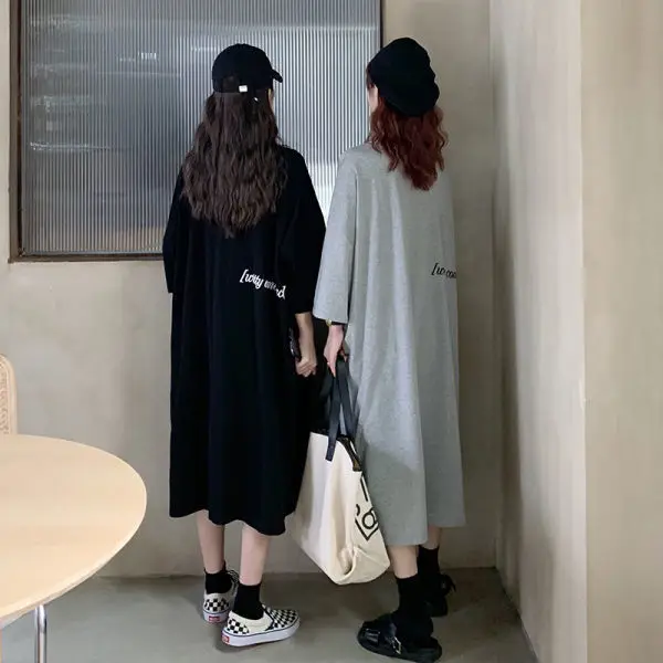 Grand t-shirt européen Svel pour femmes, au-dessus du genou, Long, coupe droite, taille basse, autre matériau 00%, printemps