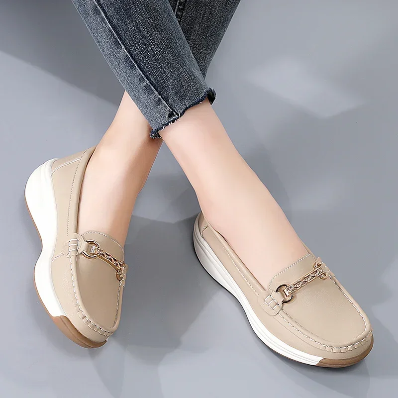 Women Casual Shoes Designer Flat Platform Loafers for Women Wedge Sneakers Slip on Ladies Moccasins Zapatos Mujer