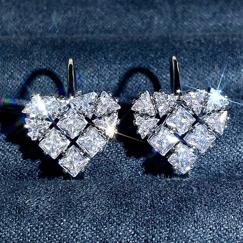 Huitan Romantische herzförmige Damen-Ohrringe, trendige Tropfenohrringe, voll glänzend, CZ, für Hochzeit, Verlobung, elegante Accessoires, vielseitiger Schmuck