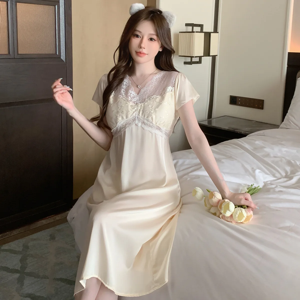 

40-65kg Womens Summer Ice Silk Nightgowns with Padded Bra Sexy Sleepwear Night Cute Kawaii Women Sleepwear Dress Night Gown Lace