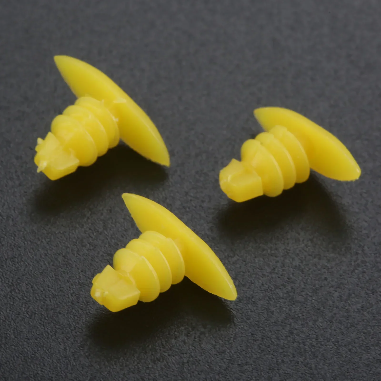 200Pcs Replace Screws Universal Auto Fasteners 5.4mm Hole Weatherstrip Retainer Plastic Rivets Clip For Mazda Honda Toyota BMW
