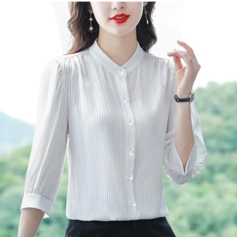 Temperament Solid Color Striped Shirt Summer Women\'s Fashion Versatile Bubble Sleeve Stand Up Collar Loose Single Breasted Shirt