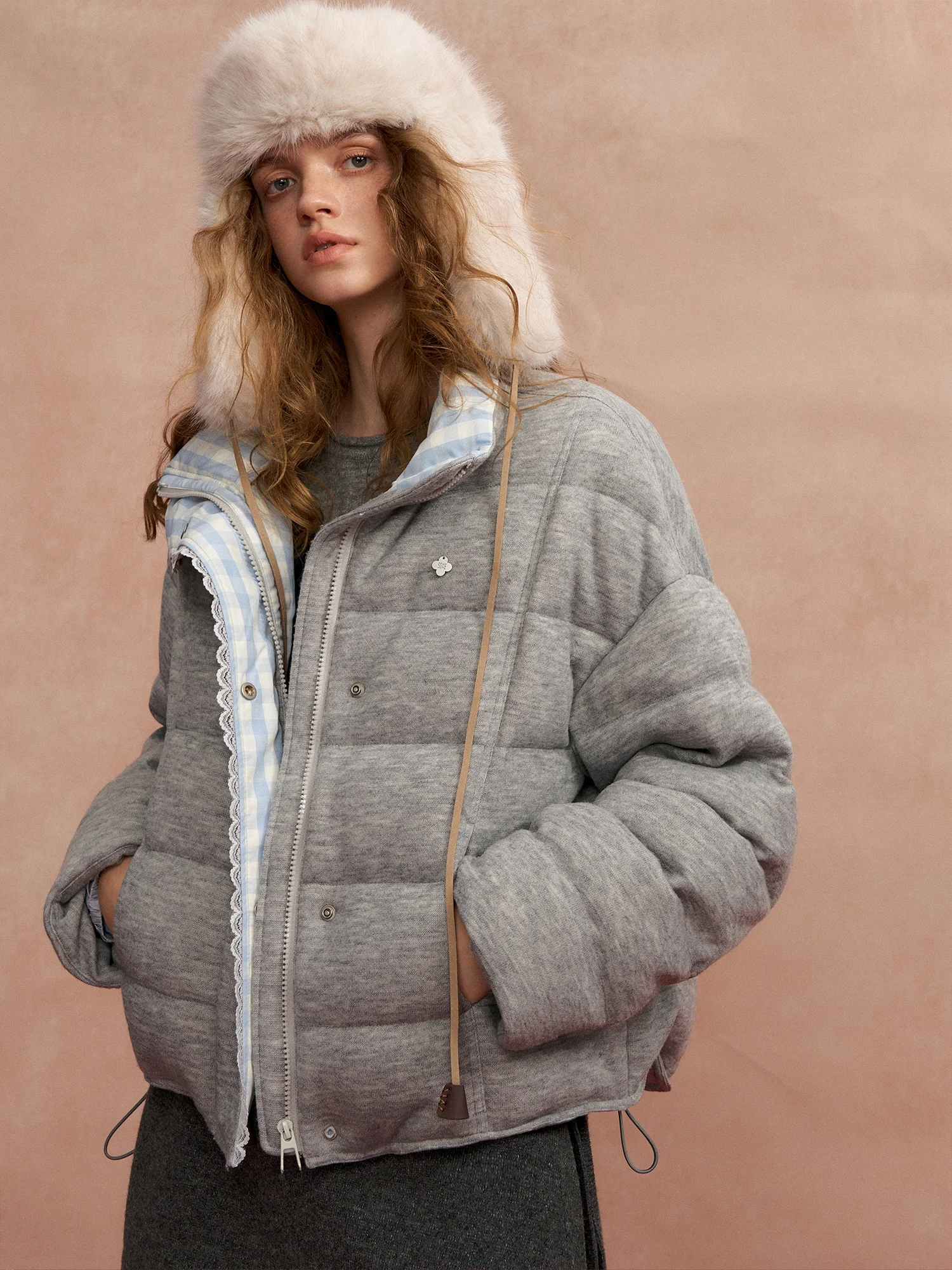 

SOMESOWE Plaid Patchwork Stand Collar Bread down Jaet Women's Regular Fit Long Sve Warmth Zipper Closure Single Piece