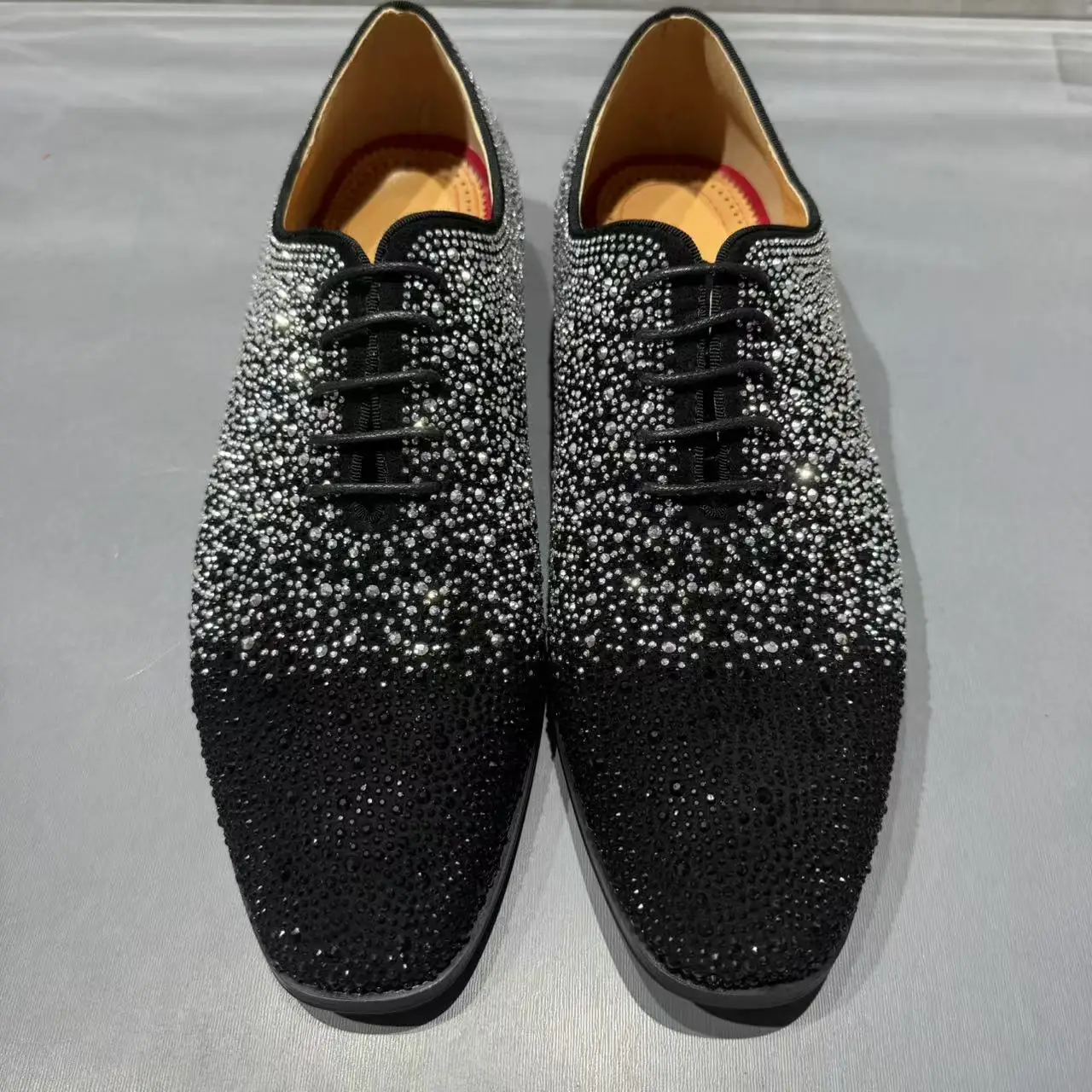 Black Diamond Lace Up รองเท้าผู้ชายผู้ชายรองเท้าตื้นปั๊มคุณภาพสูงรองเท้าแฟชั่นขนาด 47 Zapatillas Mujer