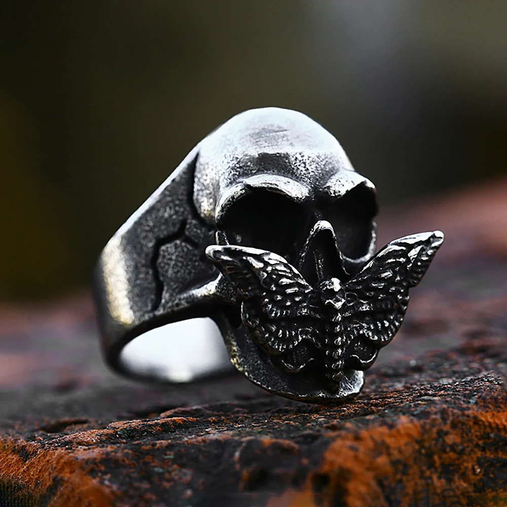 Gothic Creative Black Moth Death Skull Ring for Men Women 316L Stainless Steel Skull Rings Fashion Punk Goth Jewelry Accessories