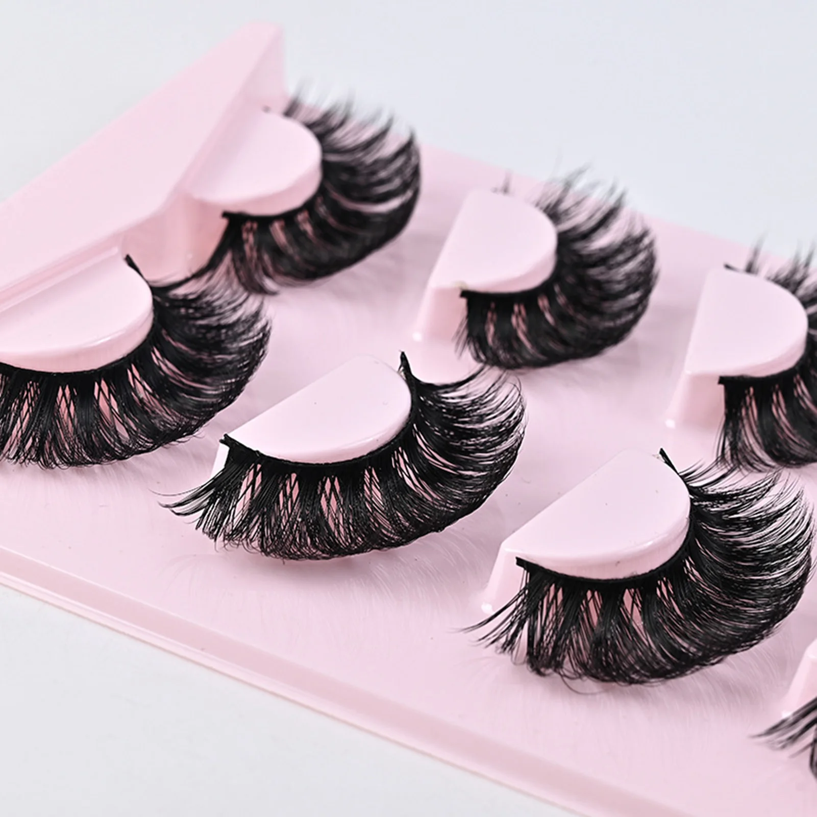 4 Pairs russian Fluffy Lashes strip Curl False Eyelash Set Charming Look Curling up Eyelashes for Daily Wearing makeup