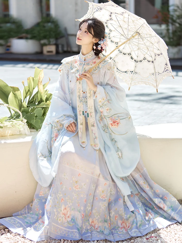 

Китайское платье ханьфу, женский карнавальный костюм, древнее традиционное осенне-зимнее платье ханьфу, одежда династии Мин