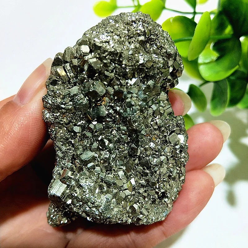 Natural Stone Raw Ore Pyrite Glittering Granular Specimen witchcraft Meditation Energy Feng Shui Crystal Room Decorations