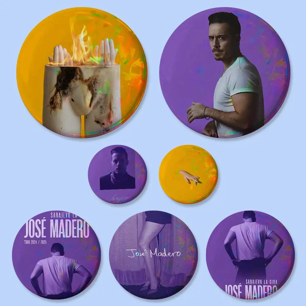 J-Jose Madero Sarajevo - Insignias redondas exquisitas, broches creativos para ropa, sombrero, mochila, accesorios de regalo