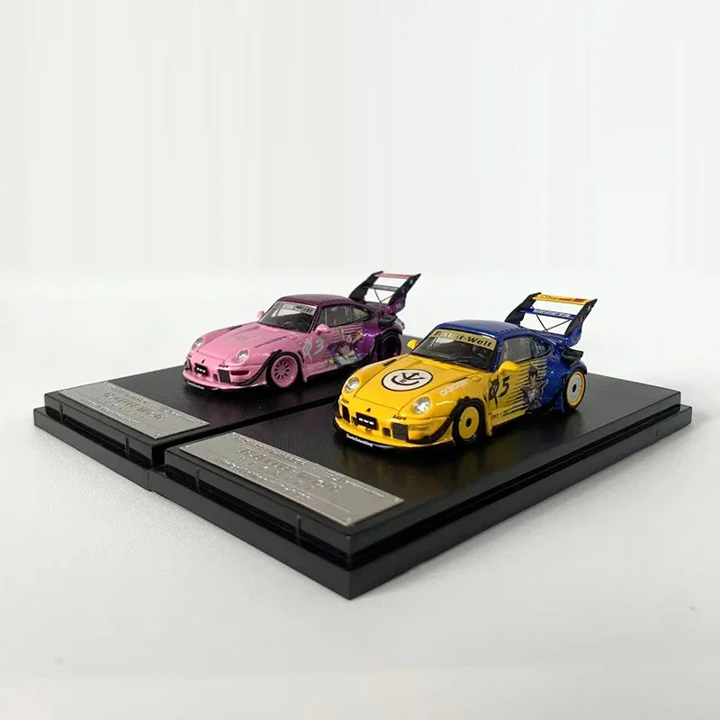 

Уличное оружие 1:64 RWB993, широкий корпус, литой под давлением автомобиль, высокая яркость, мультяшное покрытие автомобиля