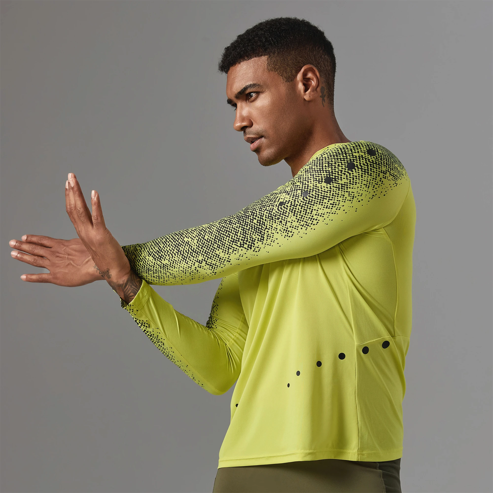 Men's Long Sleeve Ultrathin Running Shirts Tops Outdoor Sport Training Fitness T Shirt Workout Hiking Cycling Clothing Quick Dry