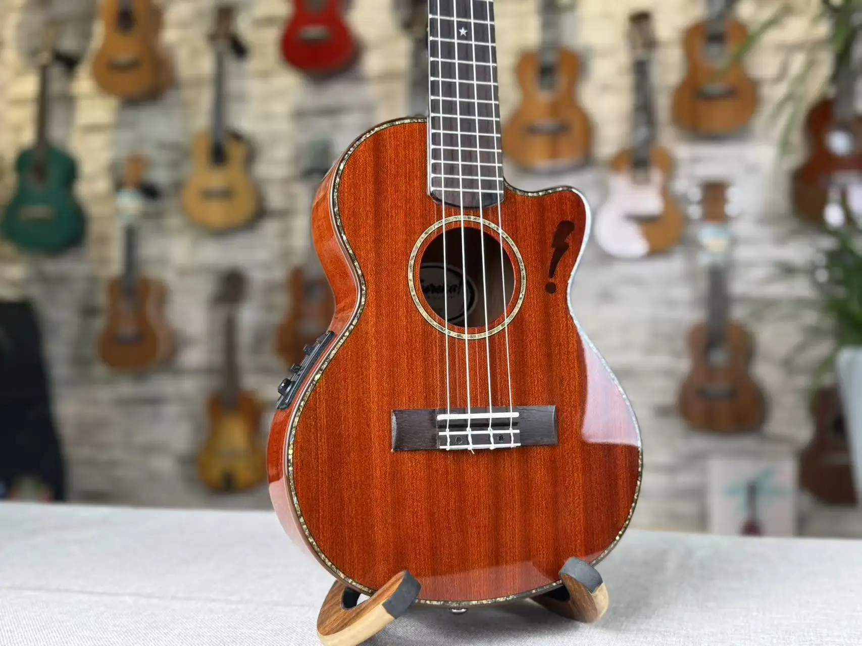 Thumbnail 2 - #21 Compare Ukuleles Before You Buy