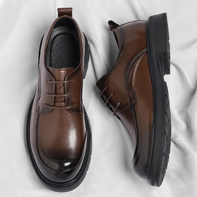 

Новые мужские кожаные туфли на толстой подошве, элегантный стиль в стиле ретро, деловая и офисная, высококачественная рабочая обувь для взрослых, повседневное роскошное качество