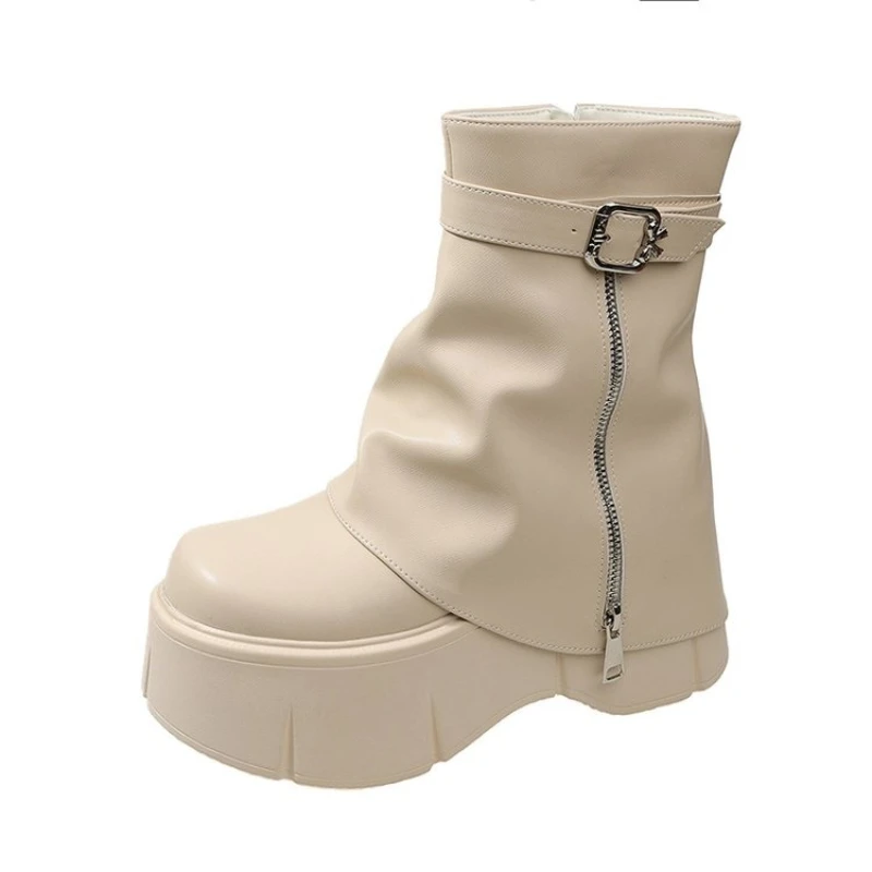 

Новинка 2023 года, осенние и зимние женские ботинки до середины икры из мягкой кожи высотой 8 см, британский стиль, танкетка, толстая подошва, мотоциклетные ботинки на высокой платформе