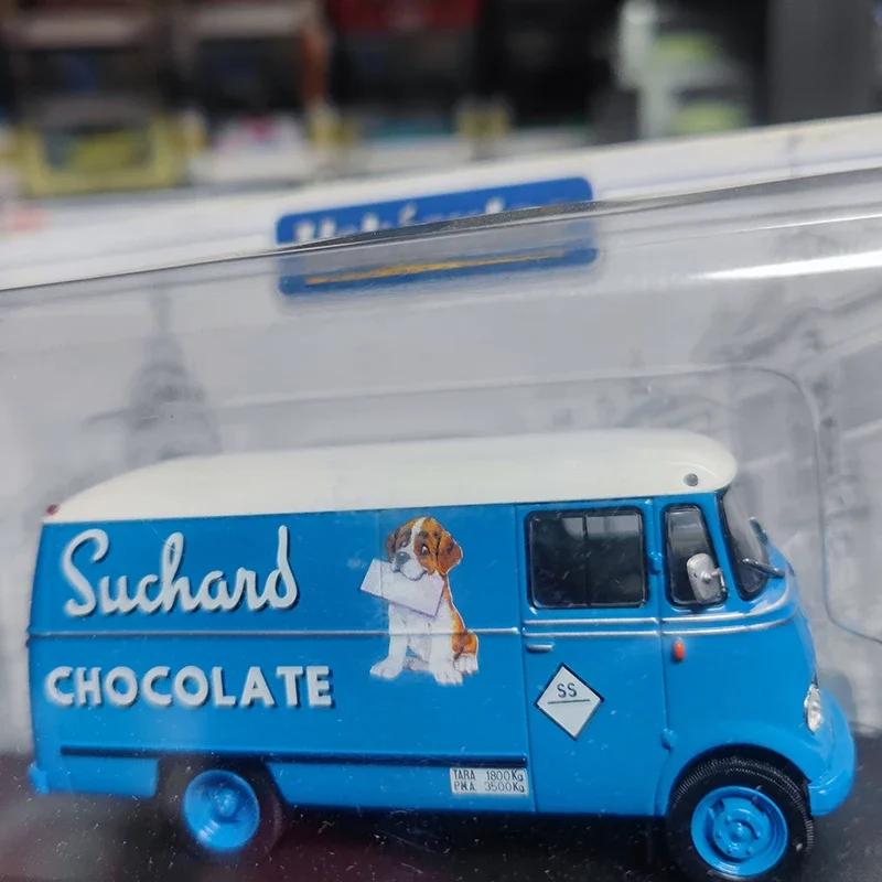 

Diecast IXO 1/43 Scale Benz Van L319 1968 Vintage Car Model Collectible Toy Gift Display Ornament