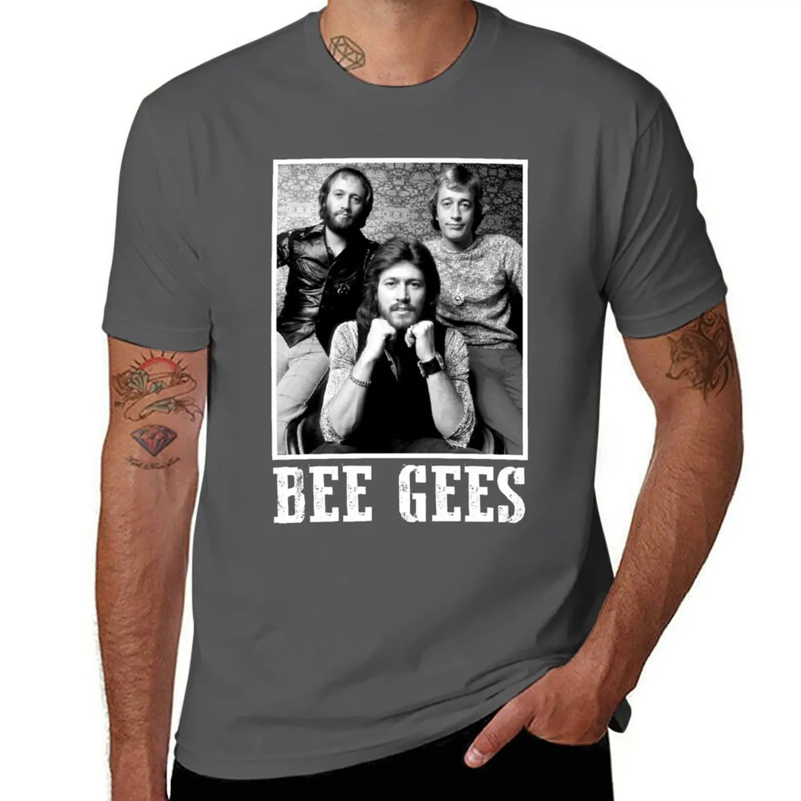 

Fans 80s For Classic Gift Gees Bee T-Shirt Plus Size Gym Sports T-Shirt