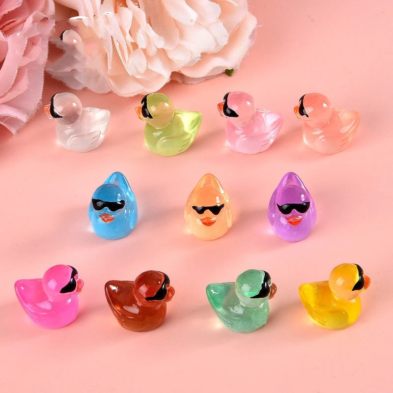 20pcs Cute Luminous Duck Resin Crafts Kawaii 3D Duckling Small Flatback Cabochons for Christmas Decoration Accessories Charms