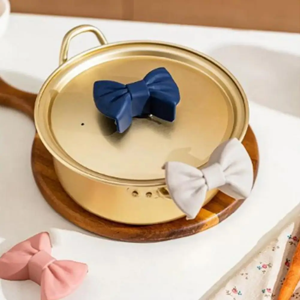Kitchen Pot Clip Silicone Pot Holders with Non-slip Grip for Hot Cookware Anti-scald Handle Cover Kitchen Gadgets Bow-shaped