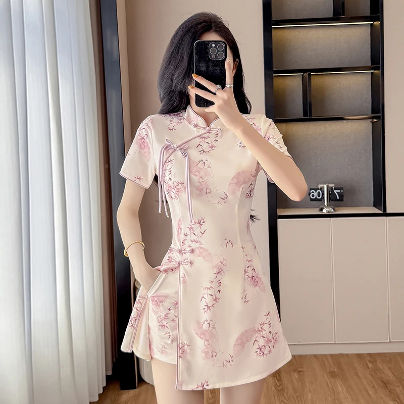 

Summer New Chinese Style Cheongsam Set - Elegant Floral Qipao Dress & Shorts 2-Piece Outfit (S-2XL)
