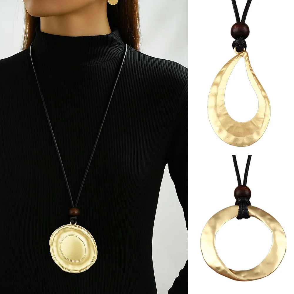 

1pc Bohemian Matte Gold Geometric Circle Pendant Braided Rope Necklace Women's Personalized Ethnic Style Accessories Jewelry