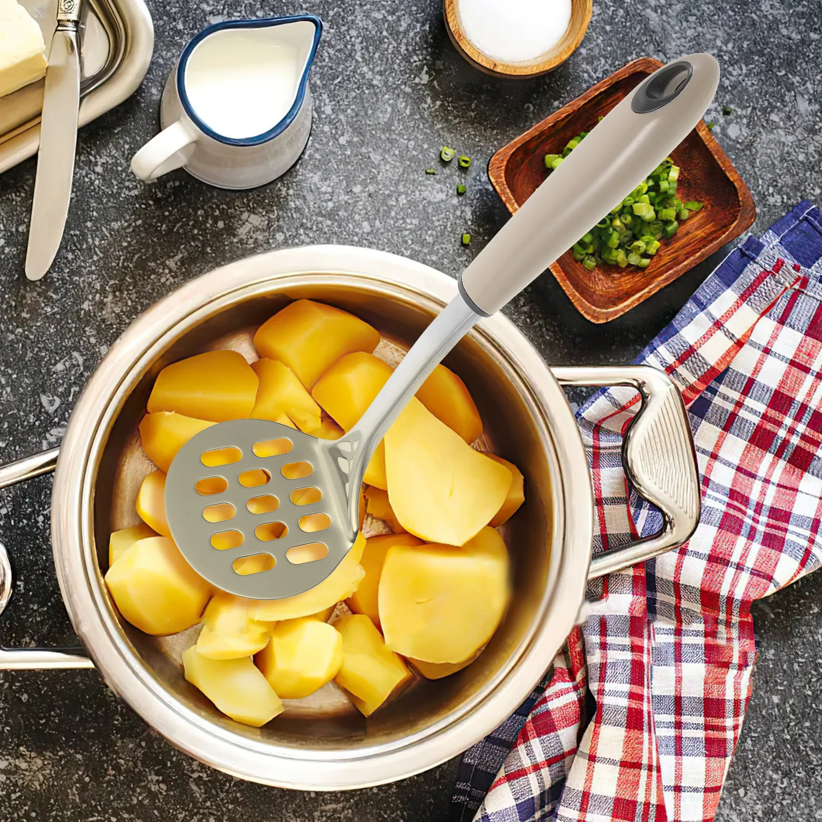 Roestvrijstalen aardappelstamp - Potato Masher Ricer recensie en prijs