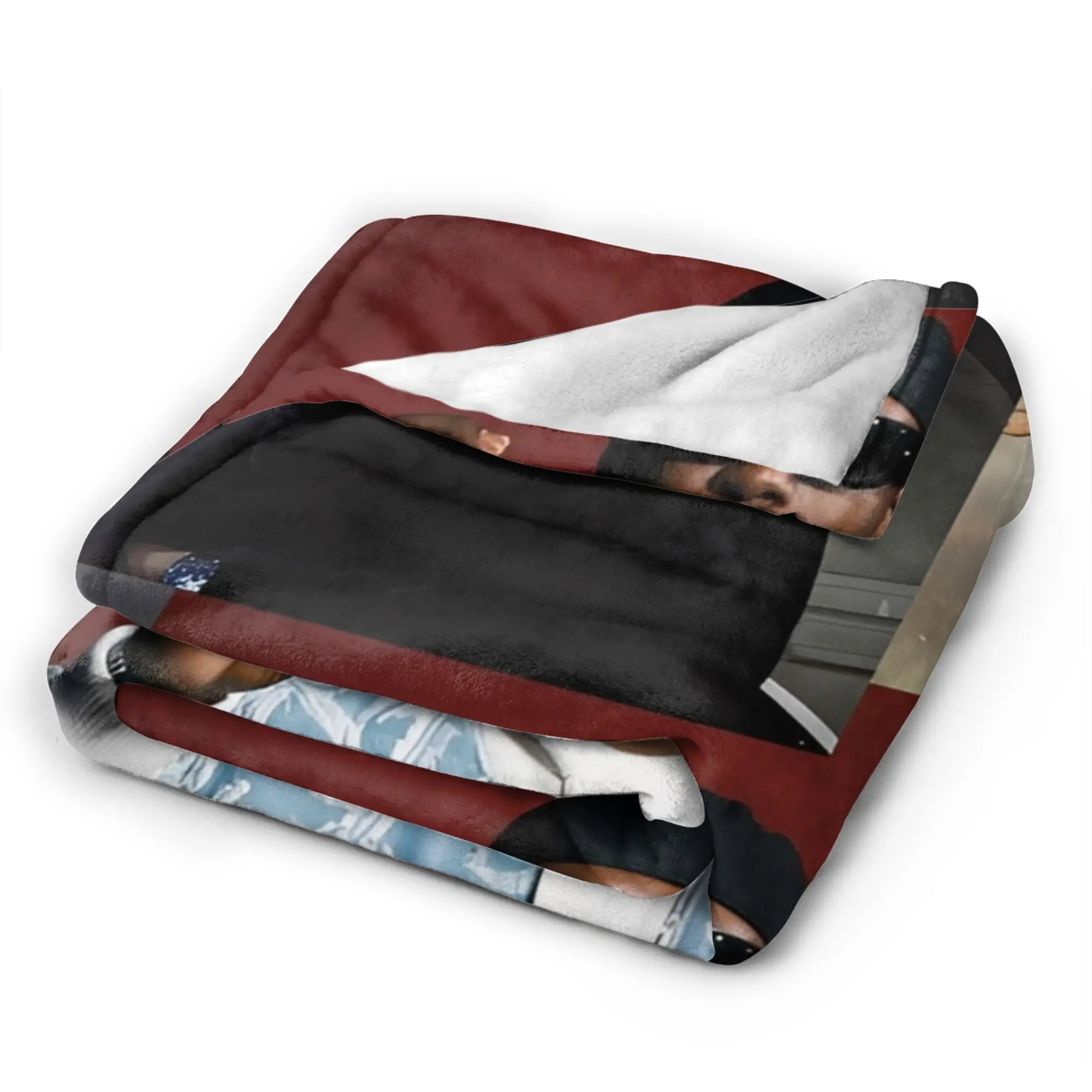 Hommage Werenoi Rapper Knitted Blankets Legend Never Die Throw Blanket Airplane Travel Lightweight Bedspread Multi-function