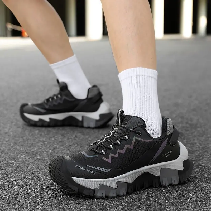 

2026 Super Cool Hiking Shoe Man Professional Rock Climbing Shoes Men Outdoor Walking Shoes Mens Wide Feet Sport Sneakers