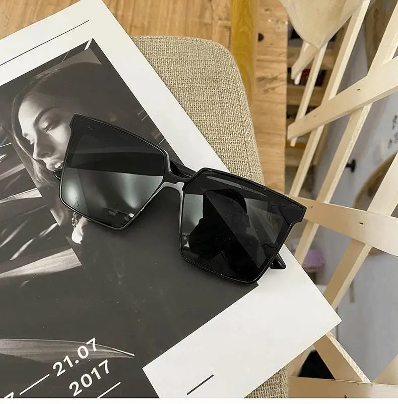 Quadratische Sonnenbrille Frauen Männer Designer Luxus Cat Eye Sonnenbrille Weiblich Männlich Klassische Vintage Brillen Outdoor Urlaub Gläser – Detail 10