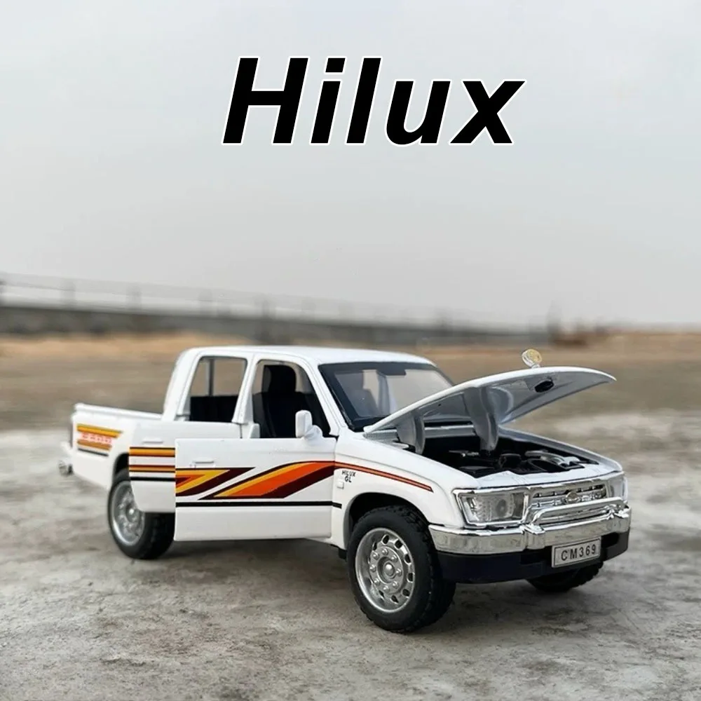

1:32 Hilux HIACE Alloy Diecast Toys Cars Models Wheel Pull Back Miniature Car with Light Sound Vehicles for Boys Birthday Gifts