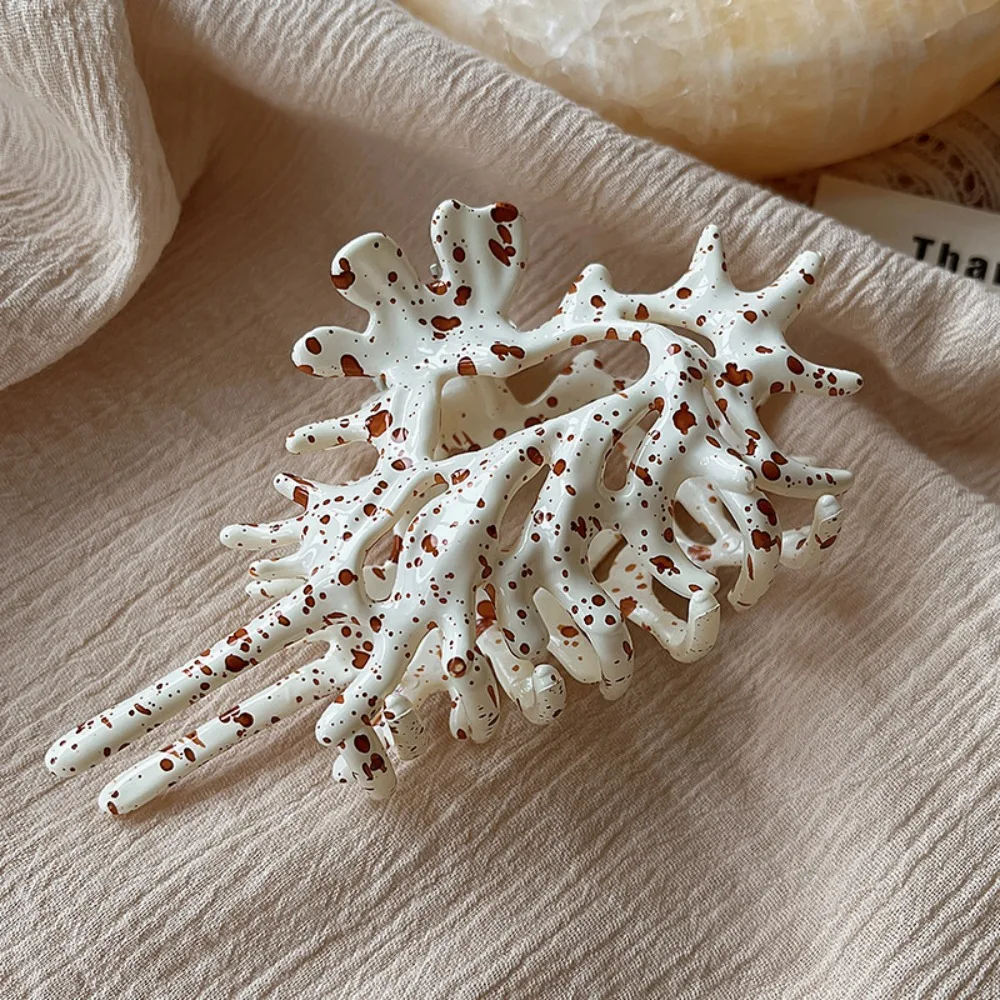 

Creative Acrylic Conch Hair Clip Irregular Spots Headdress Hair Gripper Hair Accessories Geometric Hairpin Headwear Office