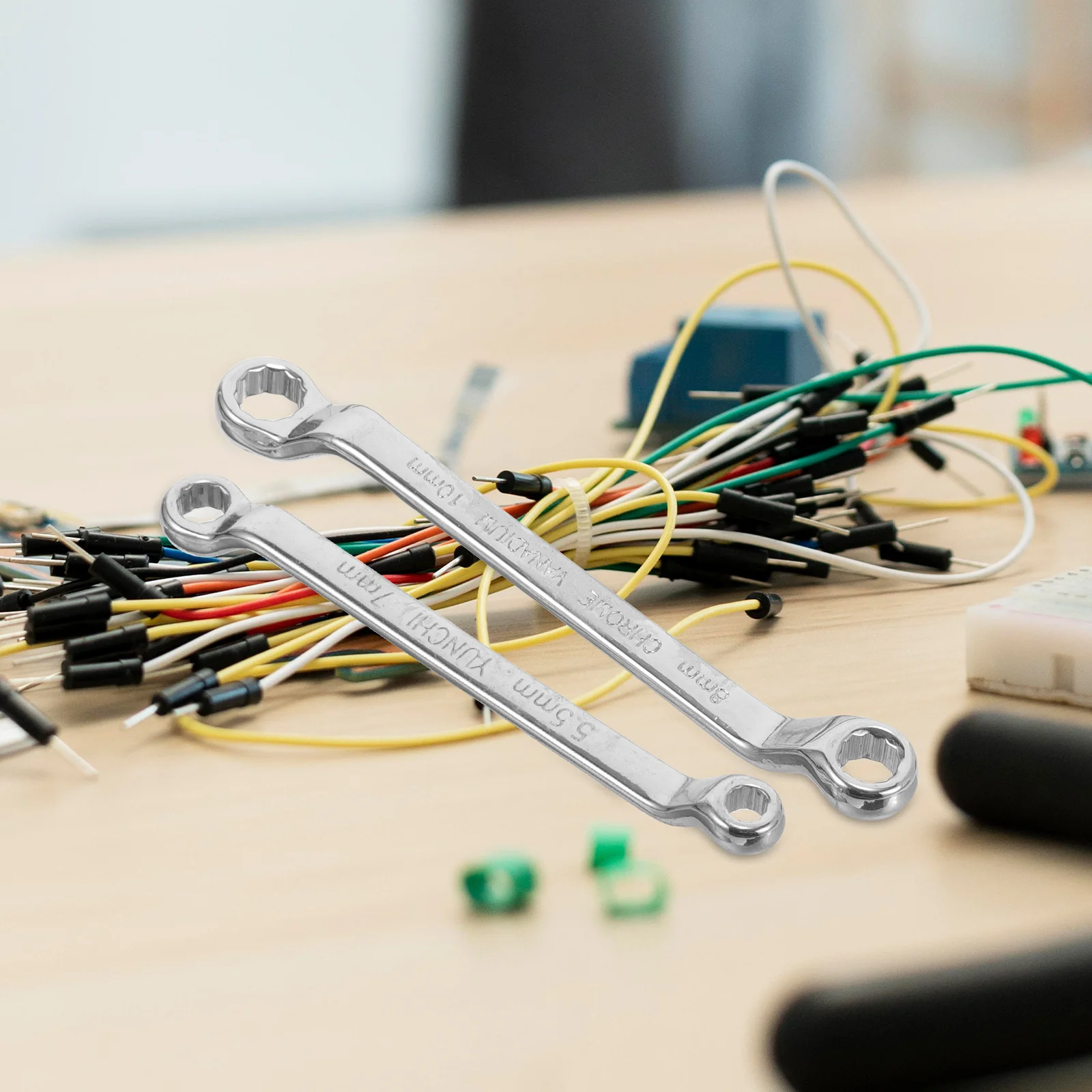 

4Pcs Ratcheting Wrench Set Double End Flexible Heavy Duty Hand Tool Ideal for Confined Spaces Car Emergency Repair Durable