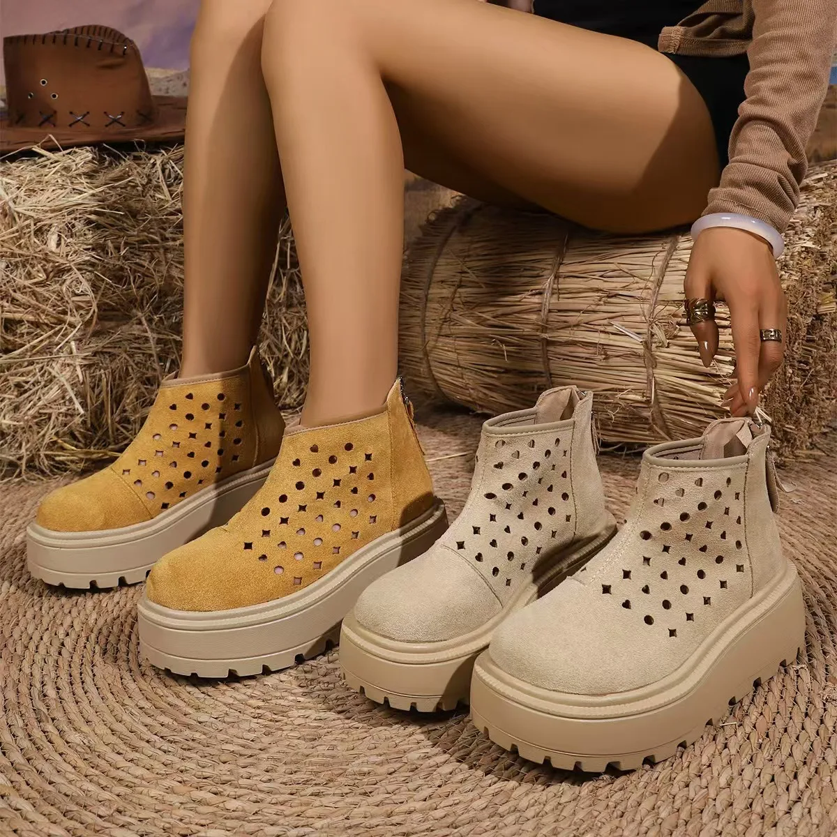 المرأة منصة الأحذية ربيع الخريف موضة ستار وعلى شكل قلب المخرم الجوارب الإناث سميكة سوليد كعب مسطح حذاء من الجلد