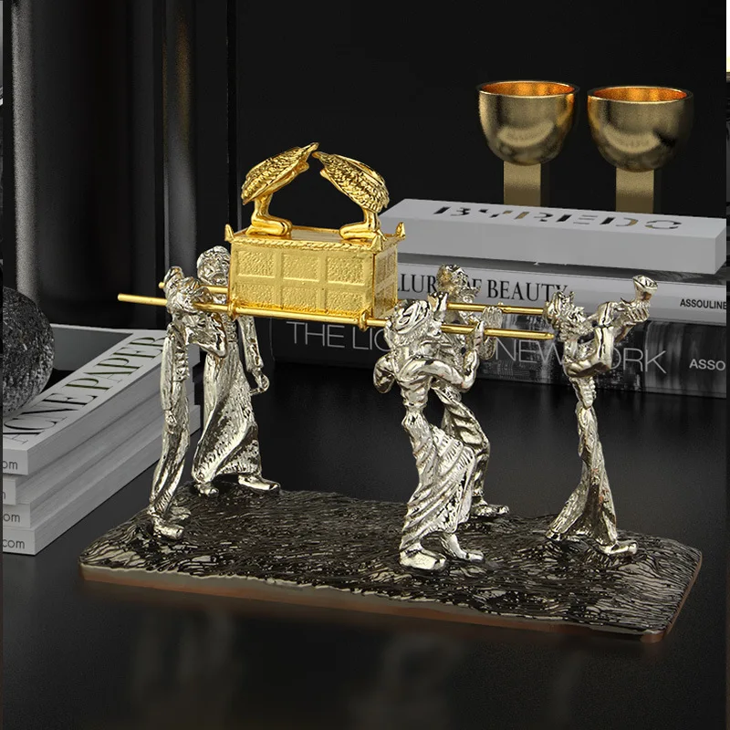gift 5 people carry the Ark of the Covenant model Jewish home metal craft ornament