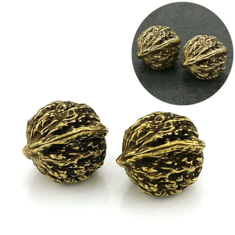 

2Pcs Vintage Copper Valuable Walnut Ornaments Hand Copper Made Fruit Figurines Crafts Tea Table Desk Home Decor Decorations