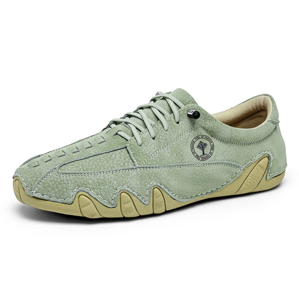 

2026 Comfortable Fashion Classic Outdoor Shoes Men Anti-slip Wearable Sneakers Hand Sewn Thread Leather Casual Shoes
