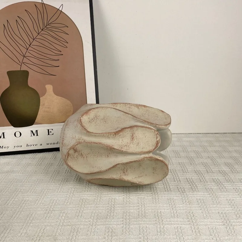 Medieval wabi sandy wind irregular resin vase flower arrangement living room coffee table tabletop flower ware homestay