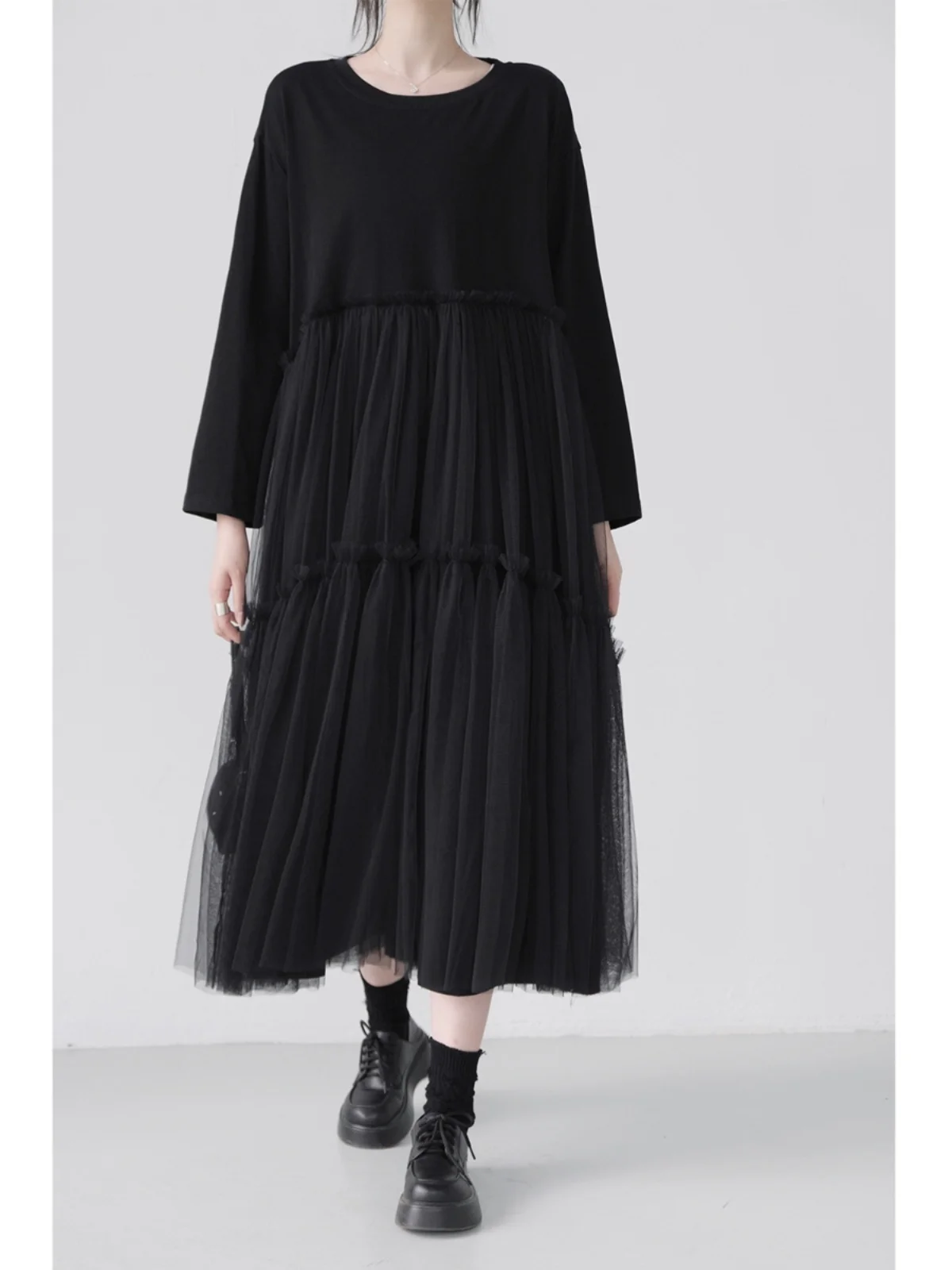 UMI MAO Yamamoto Dark Mesh Splicing Dress with Casual and Loose Bottom Black Long Dress Design