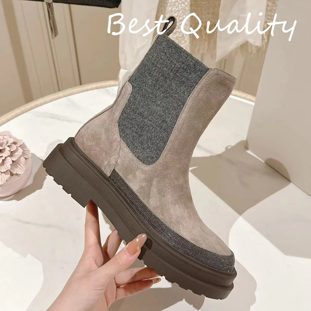 2025 Winter Short boots Cow suede material Flat bottomed anti-skid waterproof platform Retro Style Luxury Quality